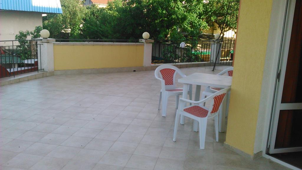 Hotel Bellisimo Lozenets Buitenkant foto
