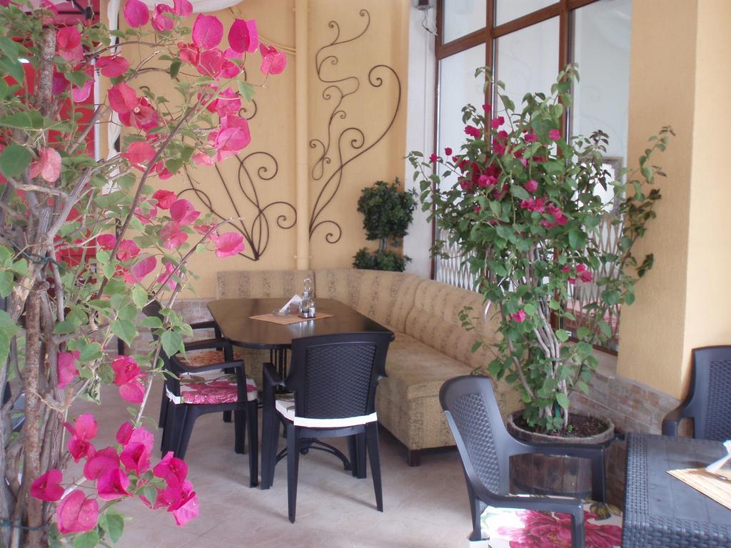 Hotel Bellisimo Lozenets Buitenkant foto