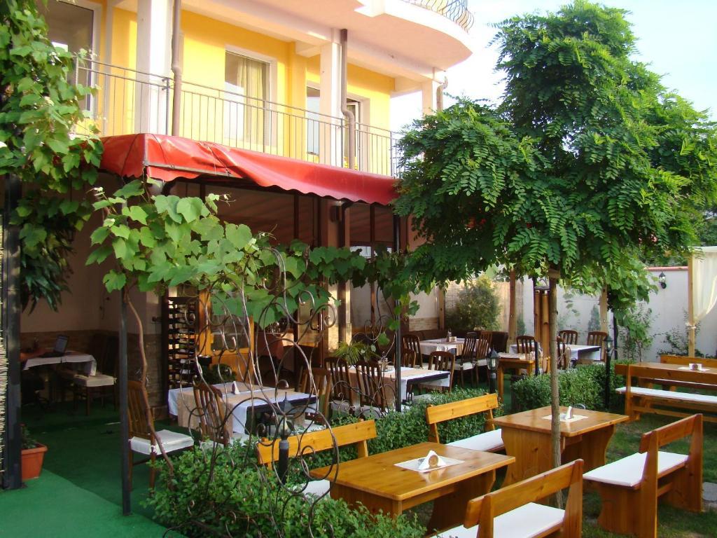 Hotel Bellisimo Lozenets Buitenkant foto